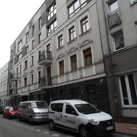 Kollataja 7 *